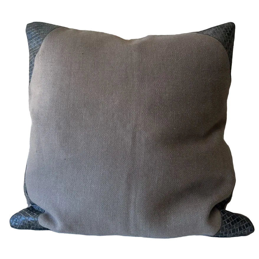 CHUNKY LINEN WITH LEATHER TRIM SCATTER CUSHION (COVER ONLY))