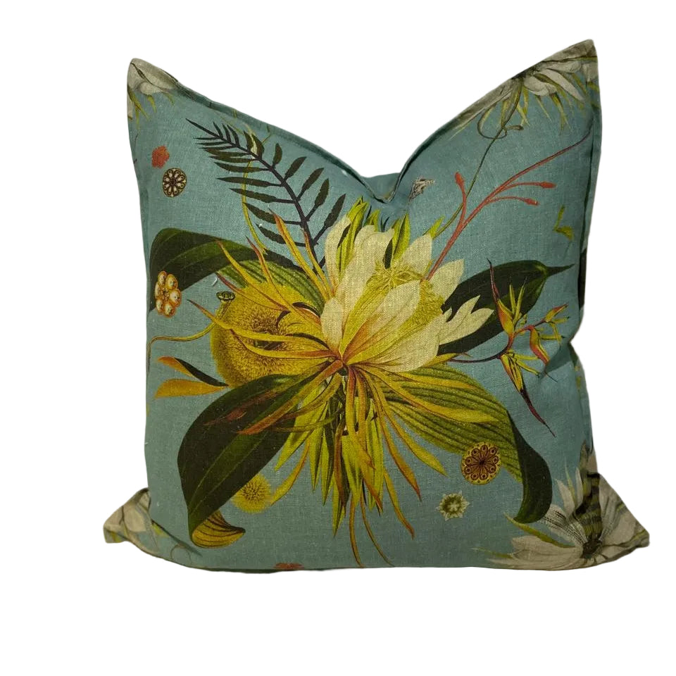 Floral-patterned pillow scatter cushion Room 13 Atheia