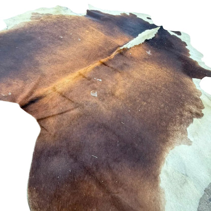 BROWN & WHITE NGUNI SKIN