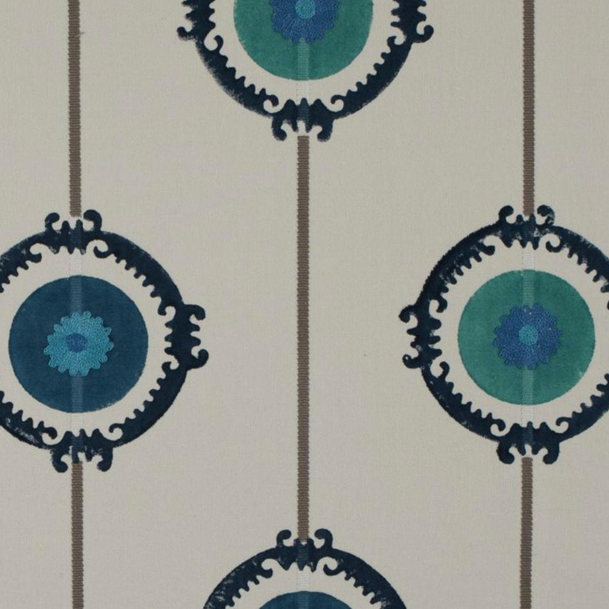 EMBROIDERED CIRCLES SCATTER CUSHION COVER