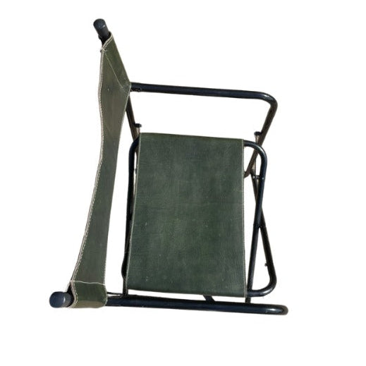 DIRECTORS CHAIR