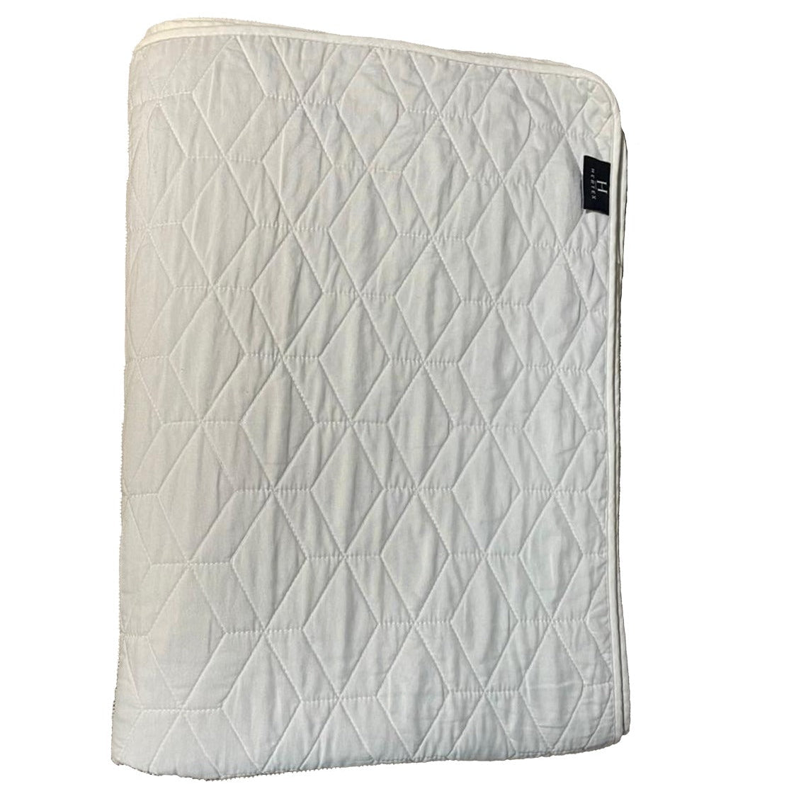 QUILTED HERTEX THROW
