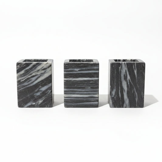 SLATE HOLDER