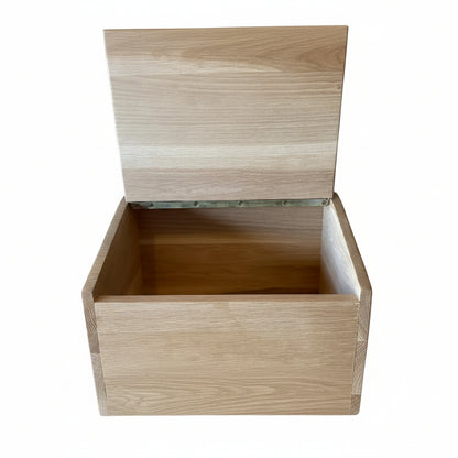 OAK BREAD BIN