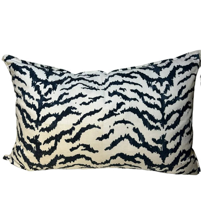 TESSA PROUDFOOT INDIGO SCATTER CUSHION INCLUDING INNER