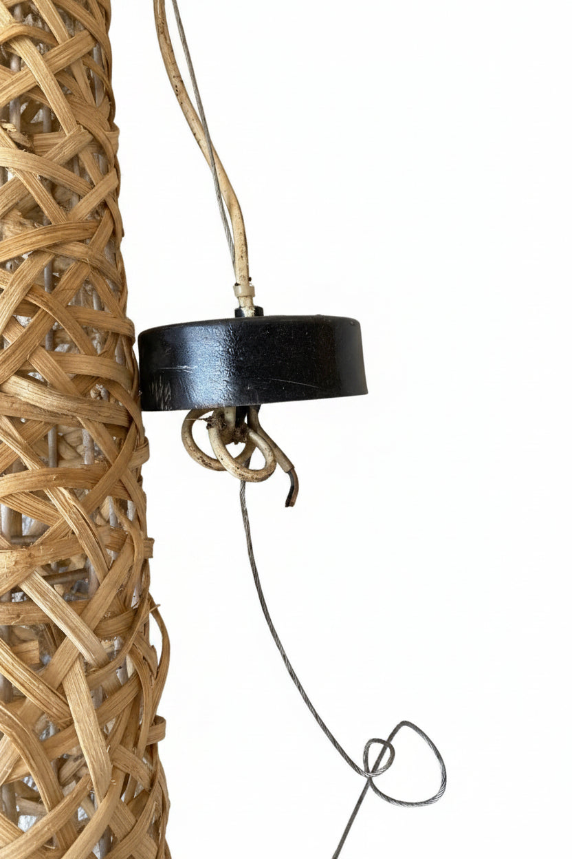 WOVEN HANDING LIGHT