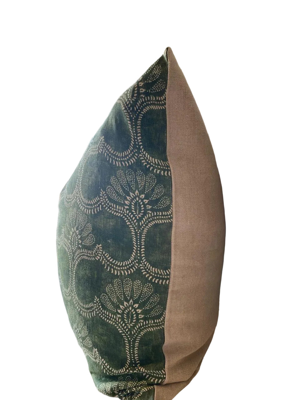 Green arabesque scatter cushion 